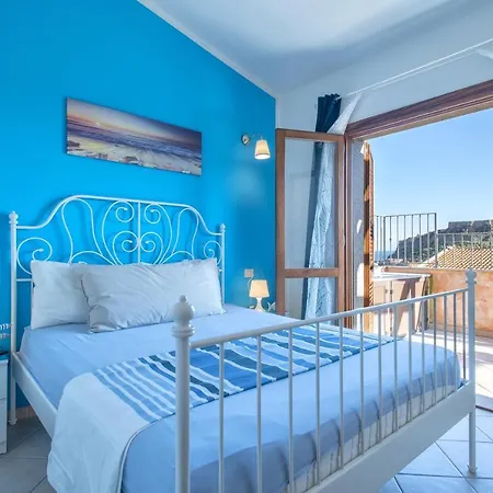 Attico Con Vista Mare Apartmán